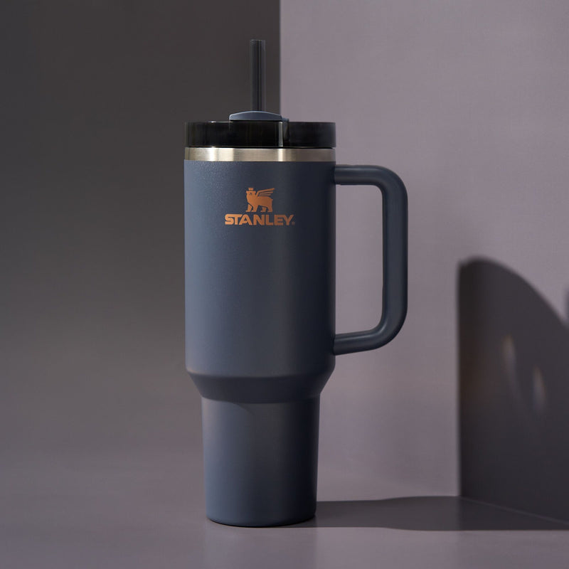 Thermosbecher Quencher H2.O FlowState Tumbler