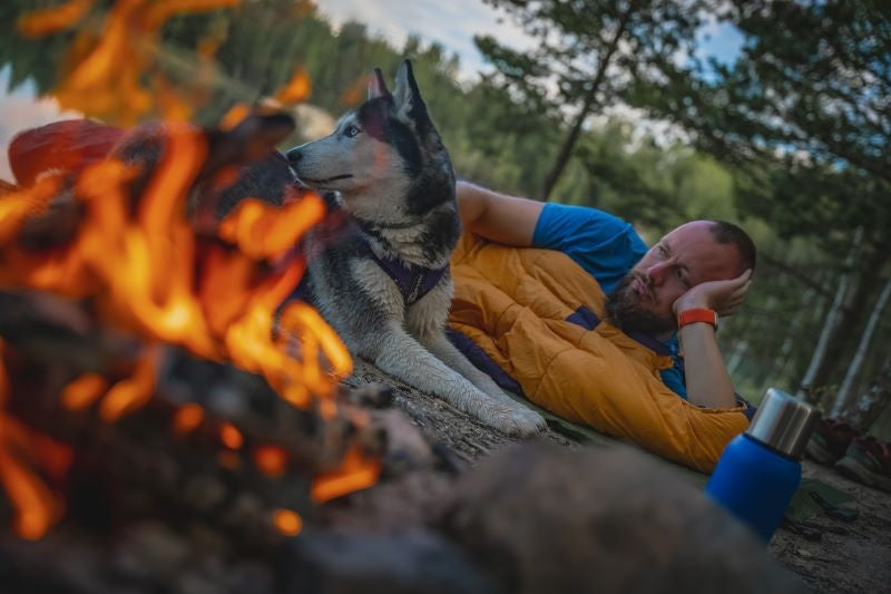 Syntetický zimní spacák Enjoy long