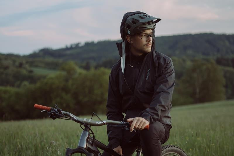 Ultraleichte Jacke für Männer Luma M
