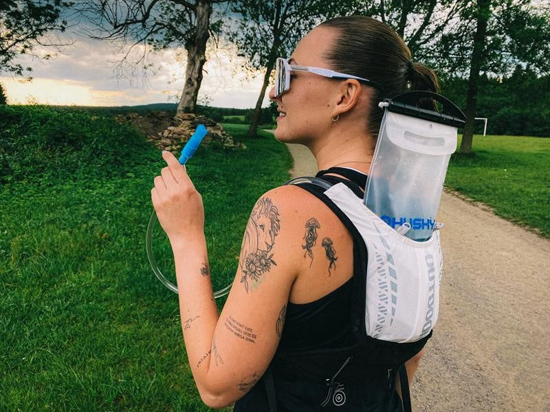 Wasserbeutel Fill 2 l Befüllen von oben