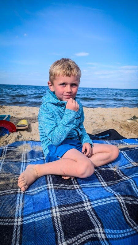 Kinder-Sweatshirt mit Kapuze Alony K